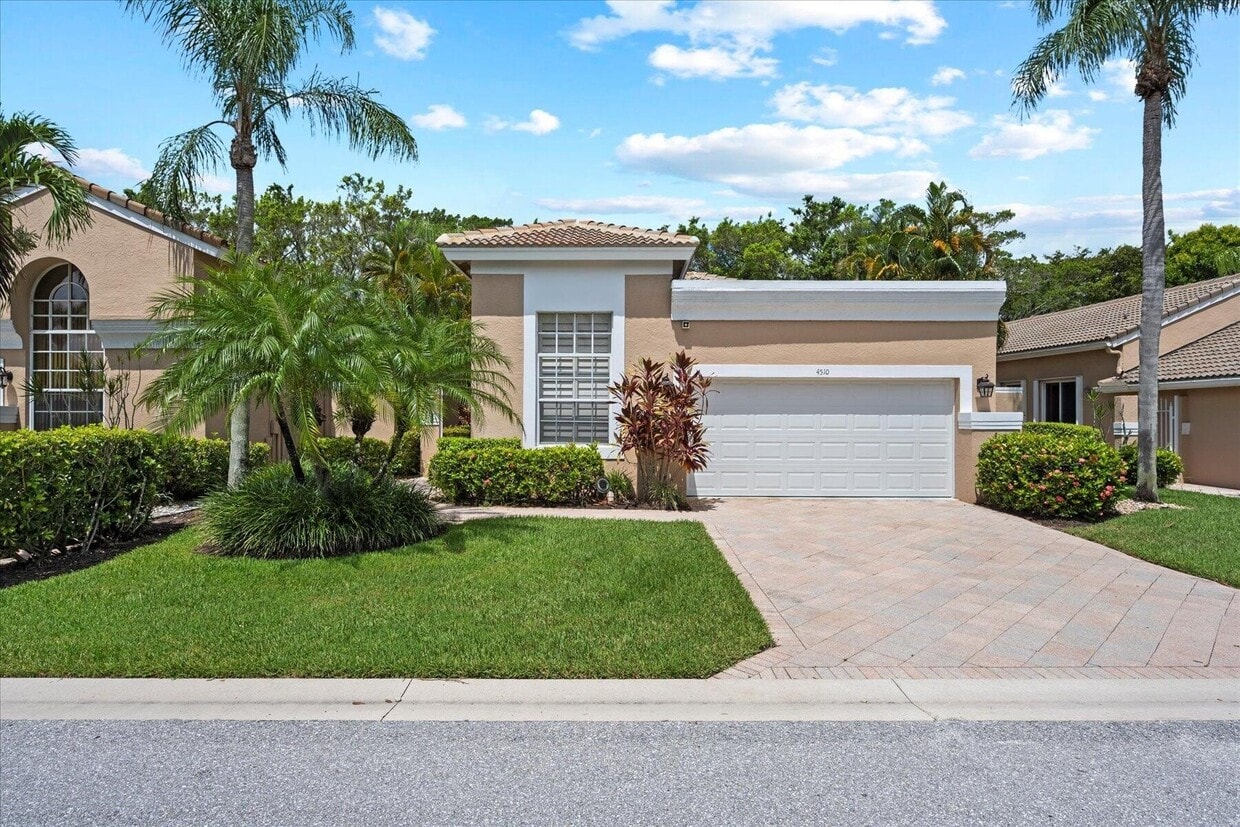 4510 Carlton Golf Dr, Lake Worth, FL 33449 House Rental in Lake Worth
