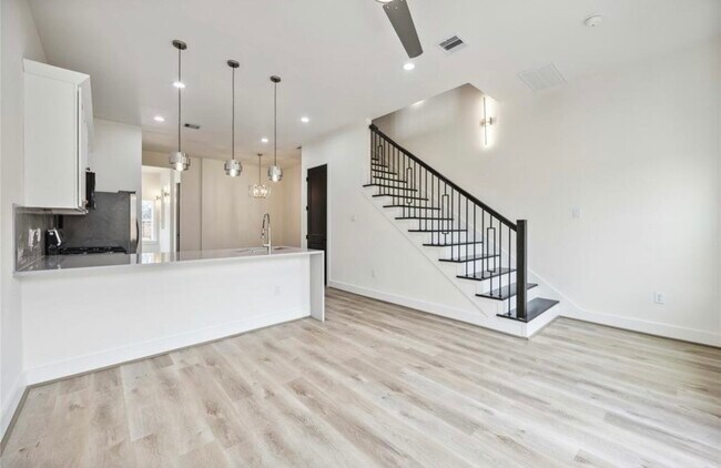 Foto del edificio - 7980 Angus St