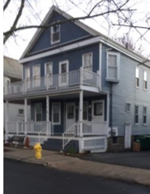 Building Photo - 28 Stanley Ave