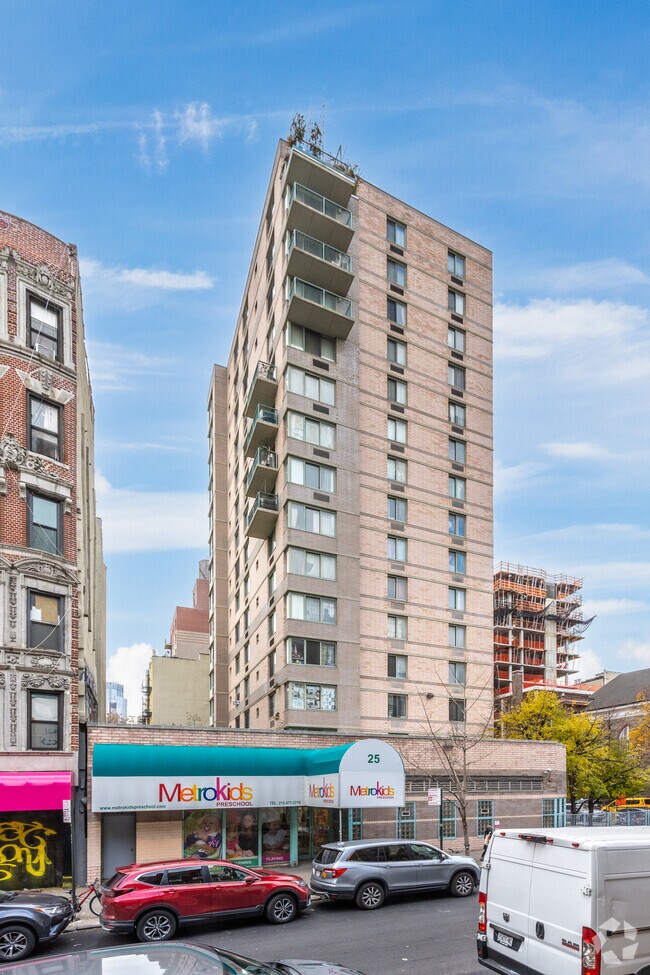 Building Photo - Honto 88 Condominiums