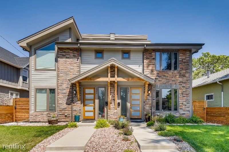 Foto principal - 3 br, 2.5 bath Townhome - 2446 S Bannock St