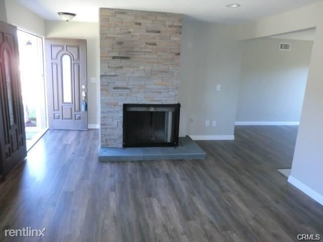 Building Photo - 4 br, 2 bath House - 1029 W Sycamore Ave