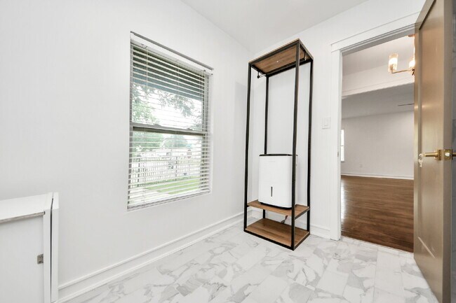 Foto del edificio - Luxury Living Meets Modern Elegance in the Heart of Houston