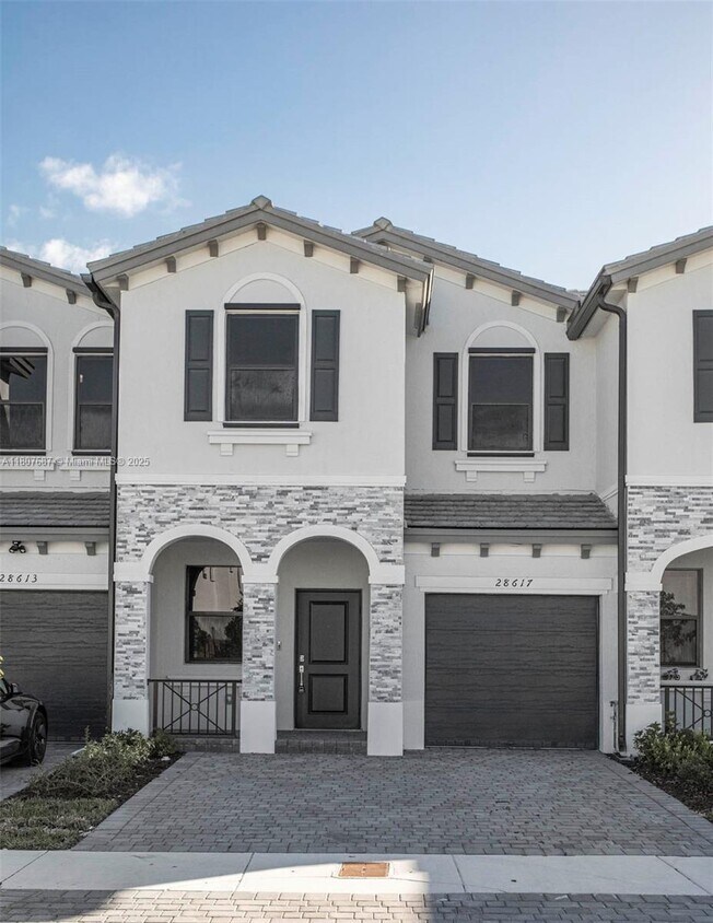 Primary Photo - 28617 SW 133rd Pl
