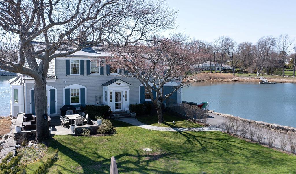 Foto principal - 6 Pine Island Rd