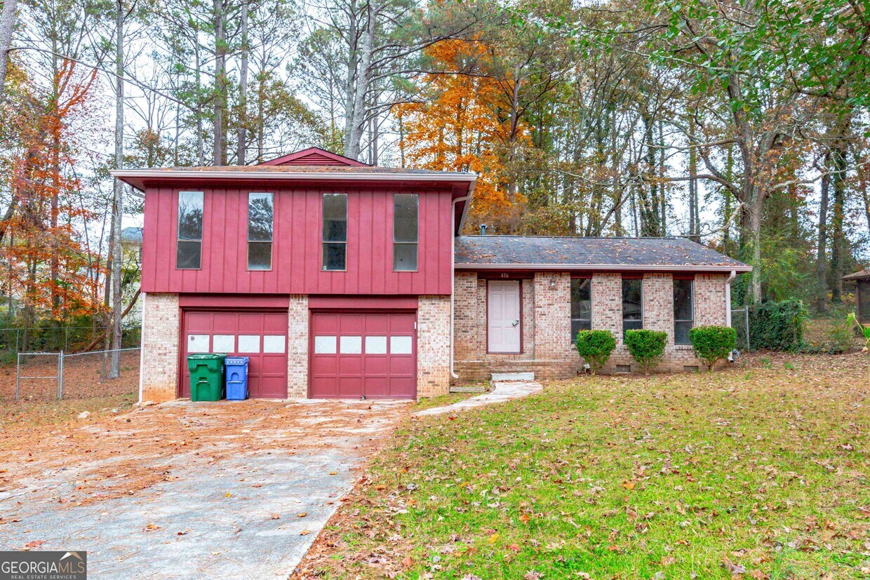 Primary Photo - 436 Burgundy Ct