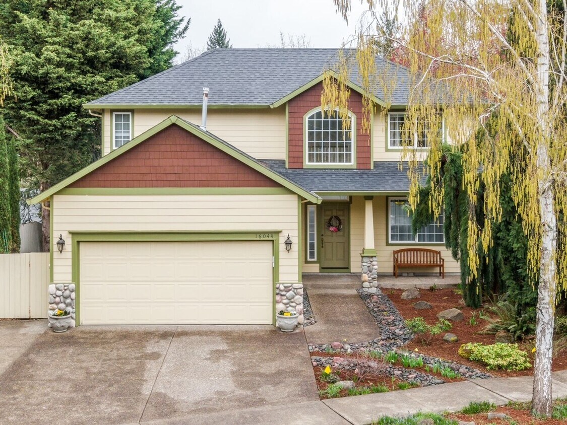 Foto principal - 16044 SE Flavel Dr