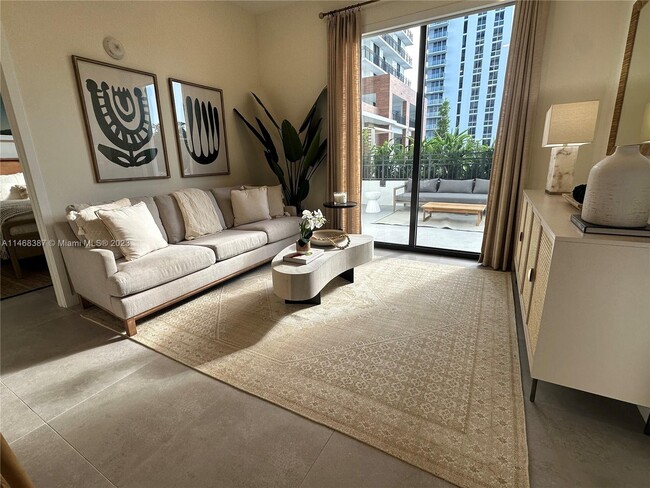 Building Photo - 16395 Biscayne Blvd