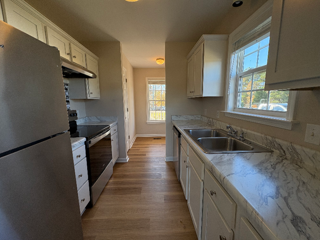 Foto del edificio - 342 Massengill Pond Rd