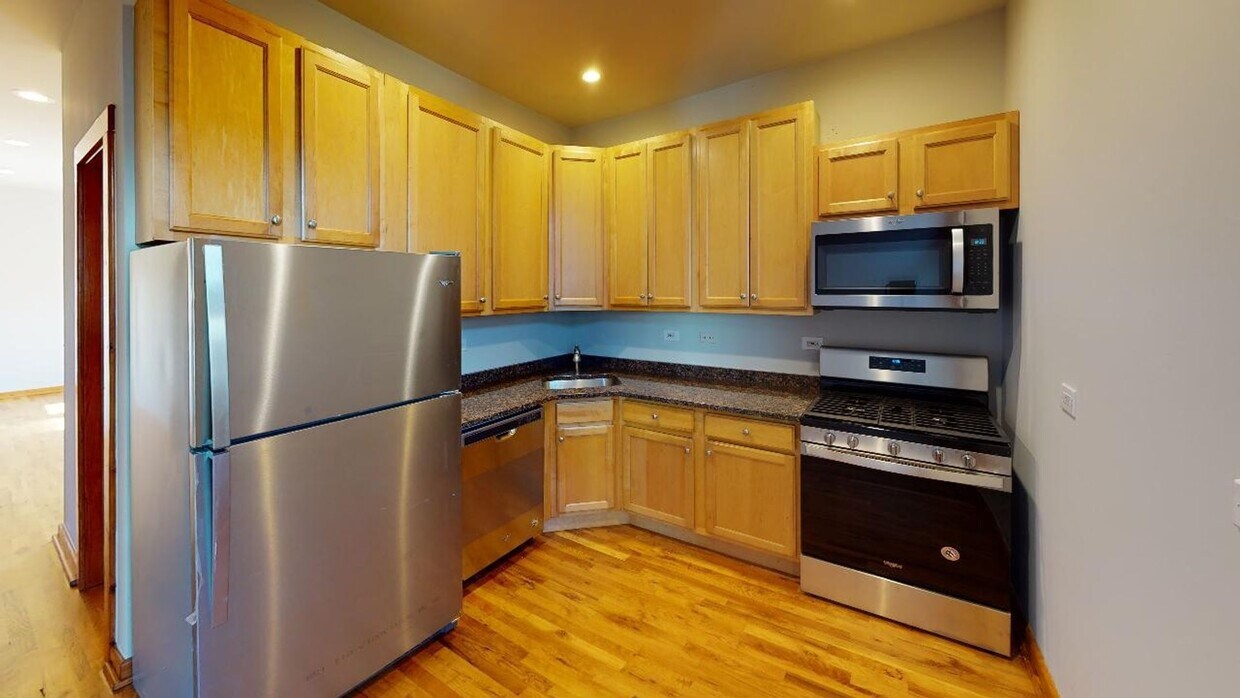 Foto principal - 1521 N Bosworth Ave