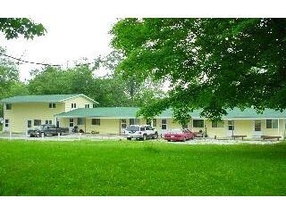 Primary Photo - 8975 E Southshore Dr