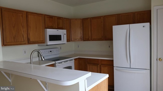 Building Photo - 12131 Amber Ridge Cir