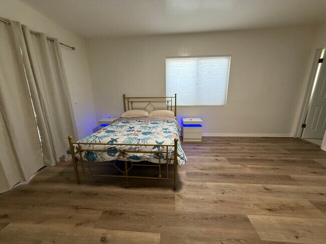 Foto del edificio - 25446 Lane St