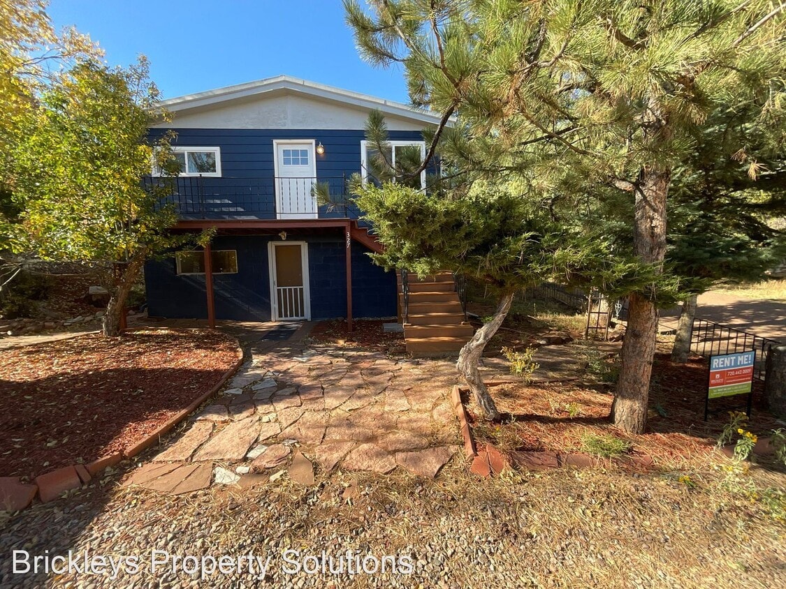 5 br, 2 bath House 327 Terrace Pl House Rental in Manitou Springs