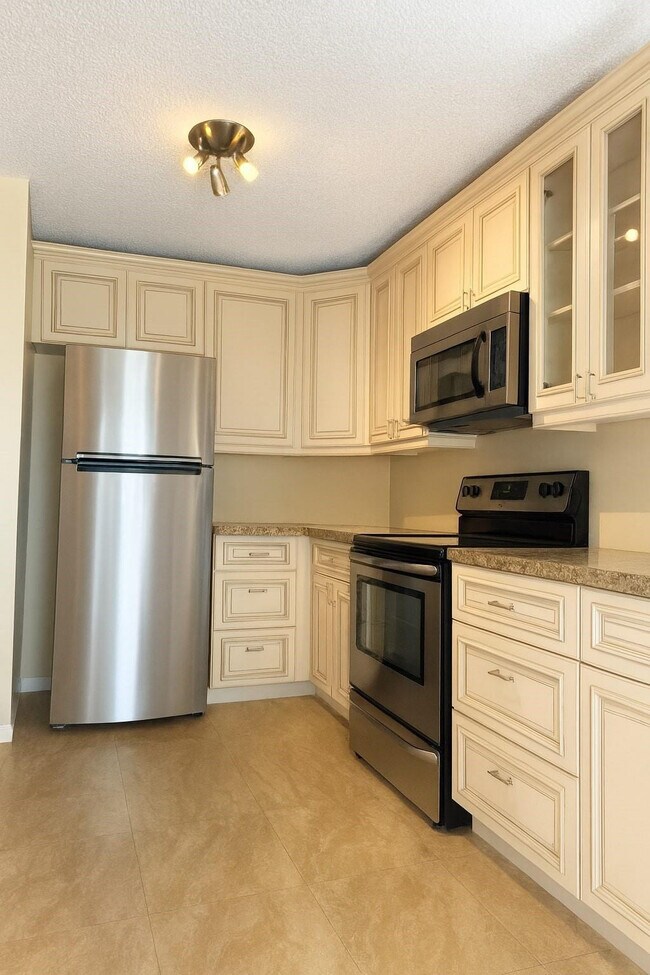 Foto del edificio - 9778 Nickels Blvd