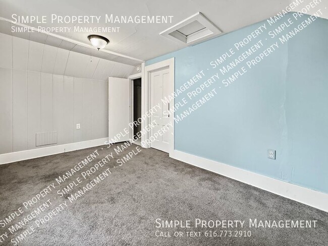Foto del edificio - Available now: 2-bedroom, 1-bathroom with ...