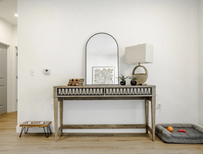 Interior Photo - Prairie Encore