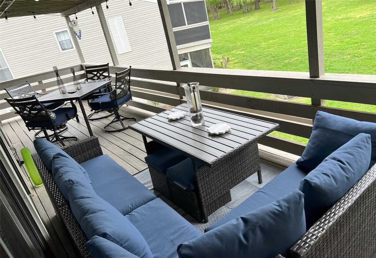 Foto principal - 164 April Point Dr N