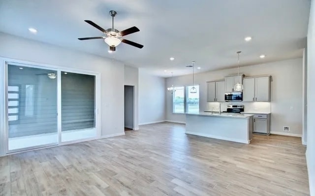 Building Photo - 891 Casetta Trl