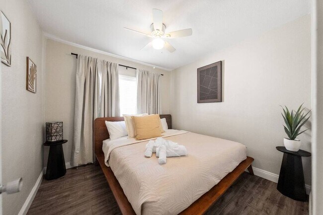 Foto del edificio - 4157 Edgewood Pl