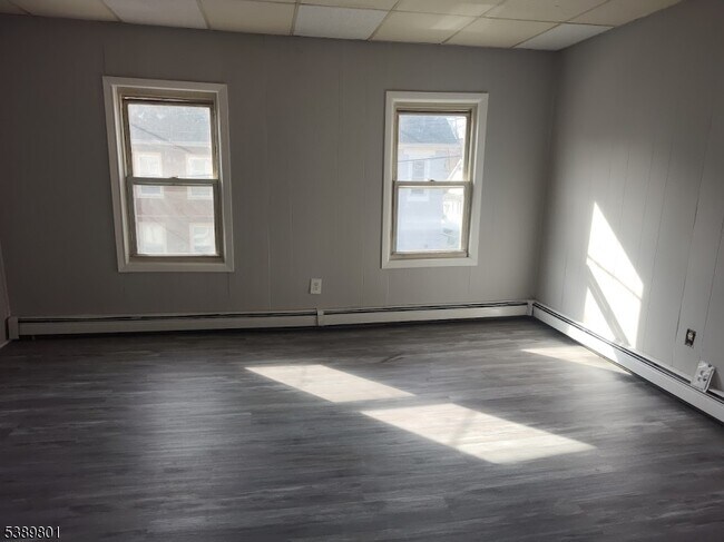 Foto del edificio - 243 Mercer St