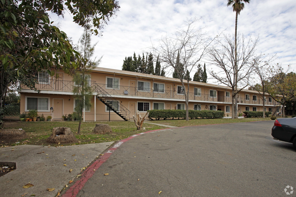 Foto del edificio - Palm View Apartments