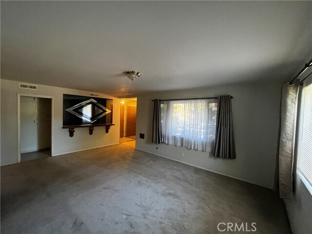 Building Photo - 3360 E Sierra Madre Blvd