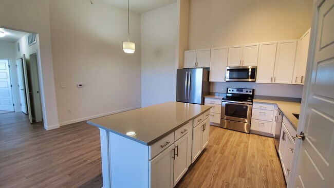 Foto del edificio - 17297 Wilde Ave