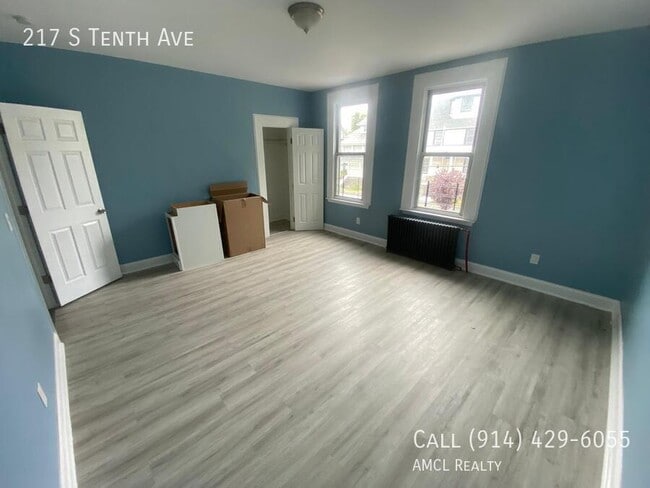 Foto del edificio - 217 S Tenth Ave Mt Vernon, NY 10550, USA