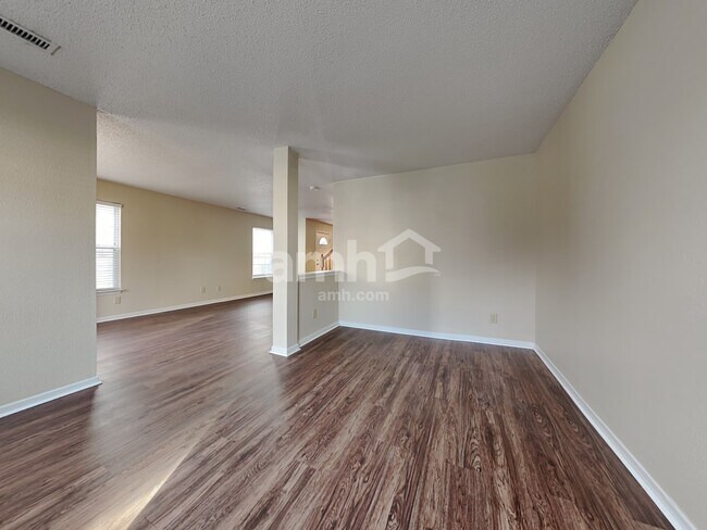 Foto del edificio - 13342 Allegiance Dr