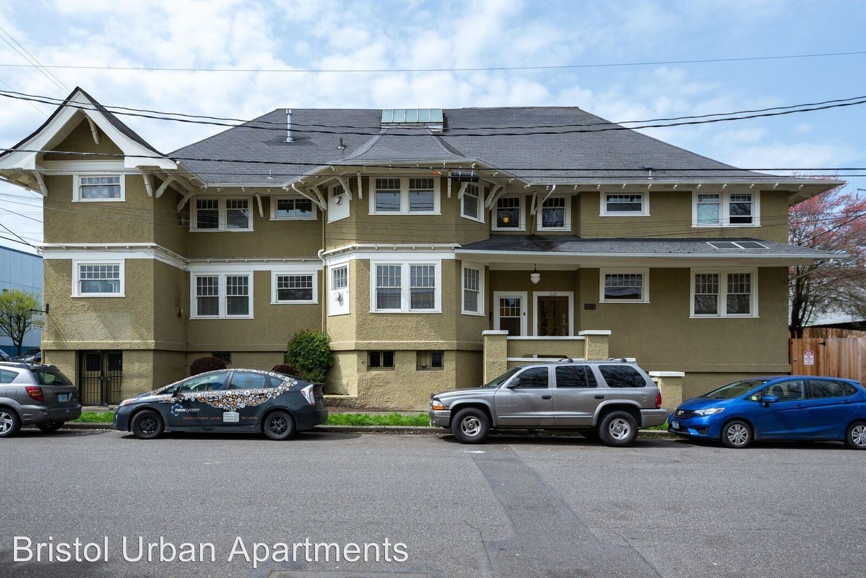 Primary Photo - 2129 SE 10th Ave