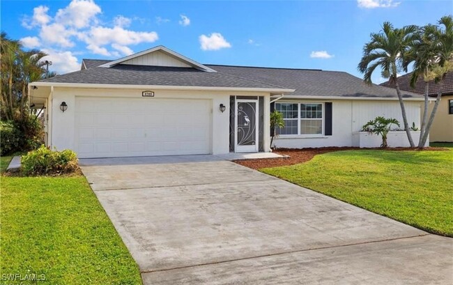 Foto del edificio - 4709 SW 25th Pl