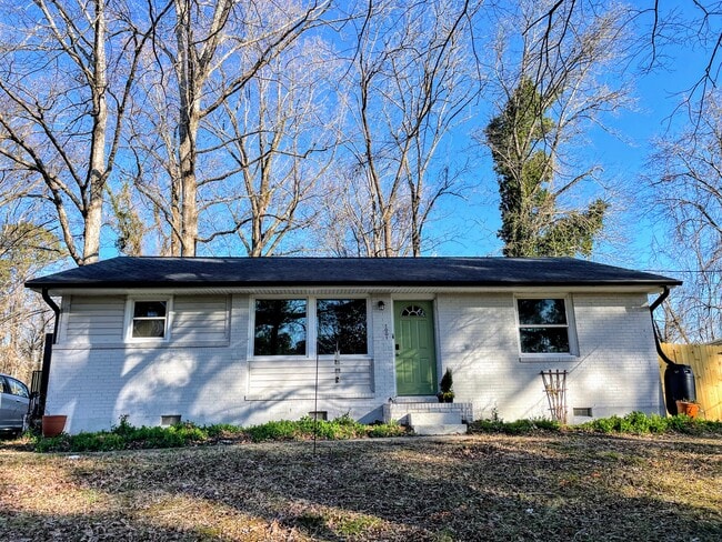 Building Photo - 1001 Belmont Dr Building Photo - 1001 Belmont Dr