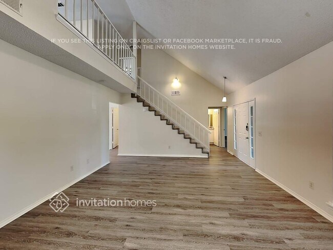 Foto del edificio - 2107 Stonegate Dr