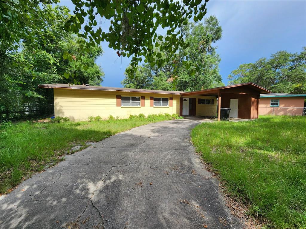 Primary Photo - 2831 NE 17th Dr