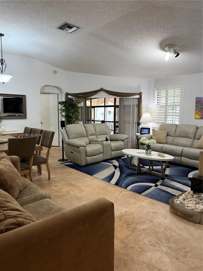 Building Photo - 502 SW 158th Terrace