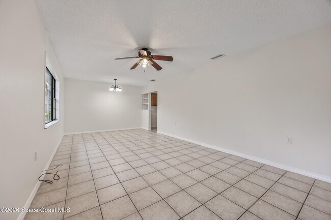 Foto del edificio - 108 Harrison Ave