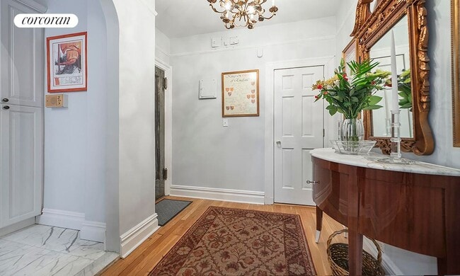 Foto del edificio - 333 E 80th St