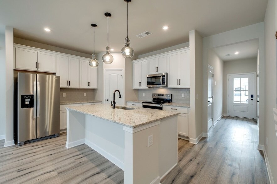 Foto principal - 529 Medwyk Dr