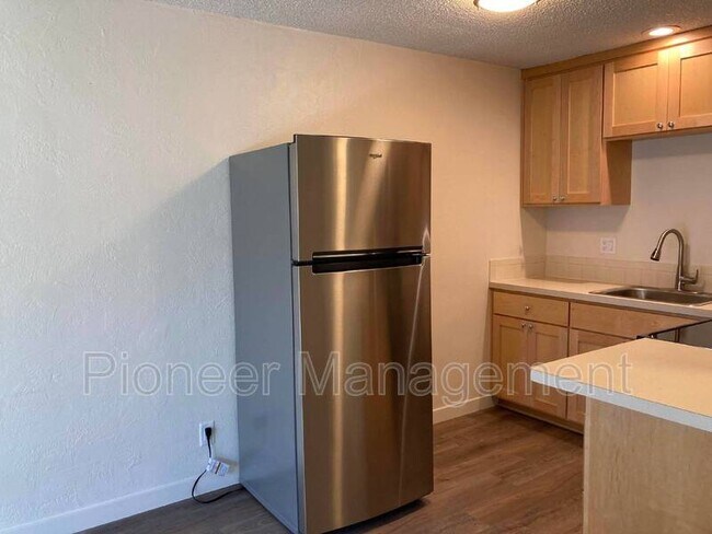 Foto del edificio - 1424 E 18th Ave