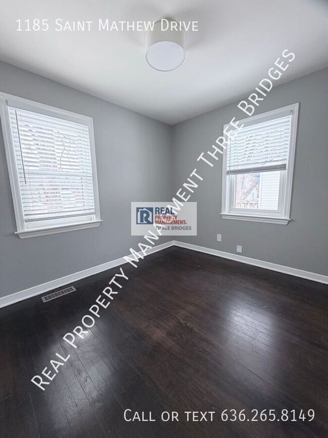 Foto del edificio - 1185 Saint Mathew Drive-