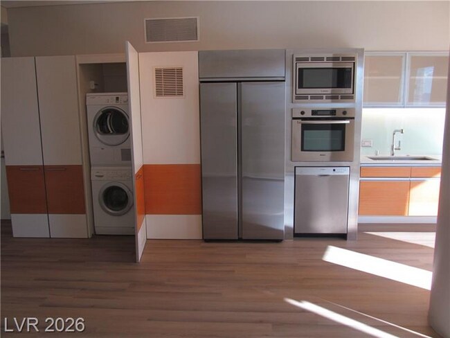 Foto del edificio - 3726 S Las Vegas Blvd