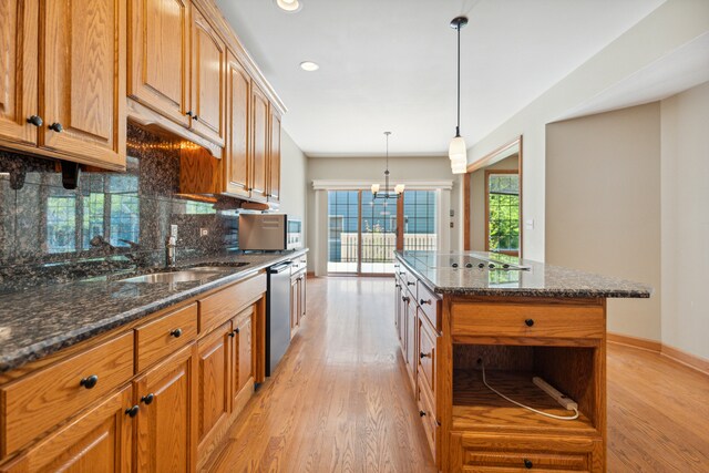 Foto del edificio - 227 N Maple St