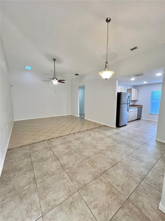 Foto del edificio - 7469 Pond Cir