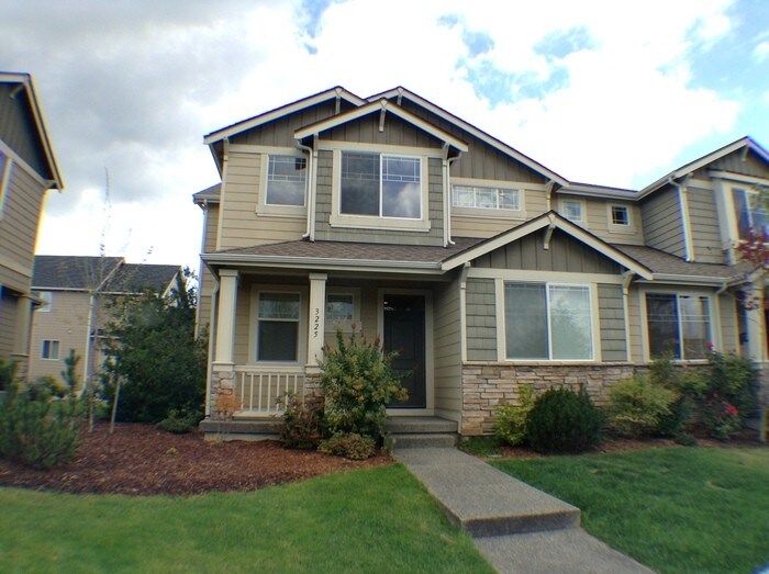 Primary Photo - 3225 141st St SE