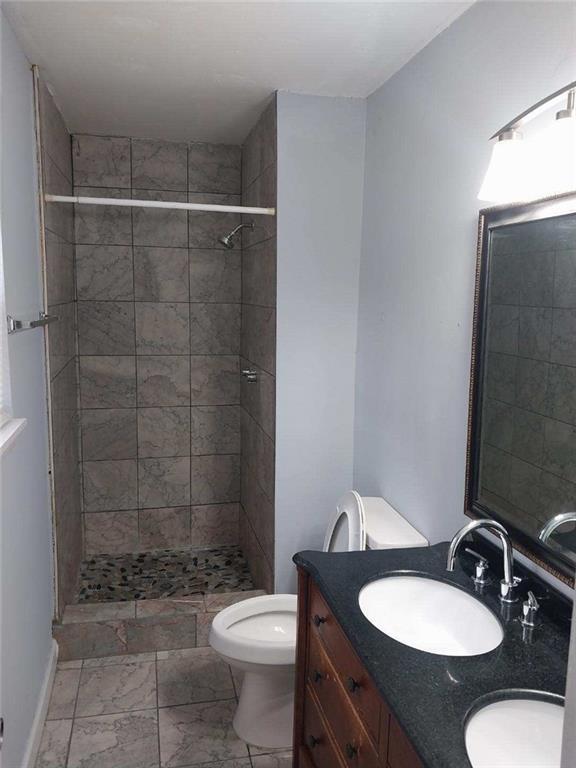 Foto del edificio - 6680 Cambridge Dr