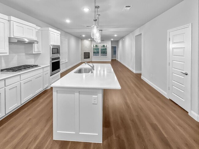 Foto del edificio - Gorgeous 3 Bedroom House for rent in Princeton !!