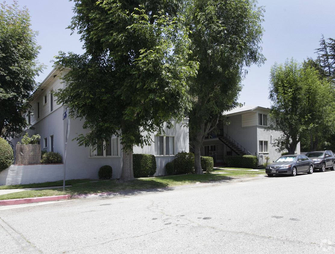 Building Photo - Colfax-Blix Apartments