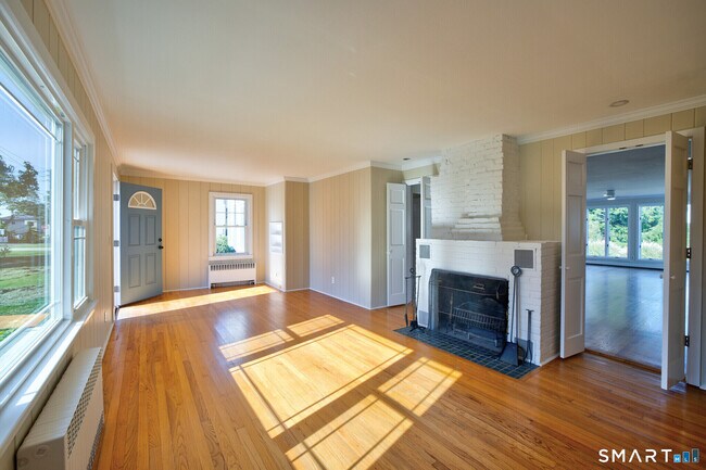 Foto del edificio - 282 Neck Rd