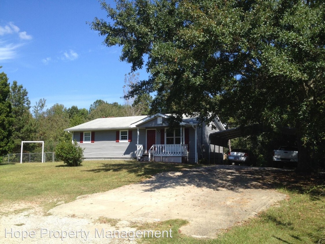 Primary Photo - 1770 Millard Farmer Rd